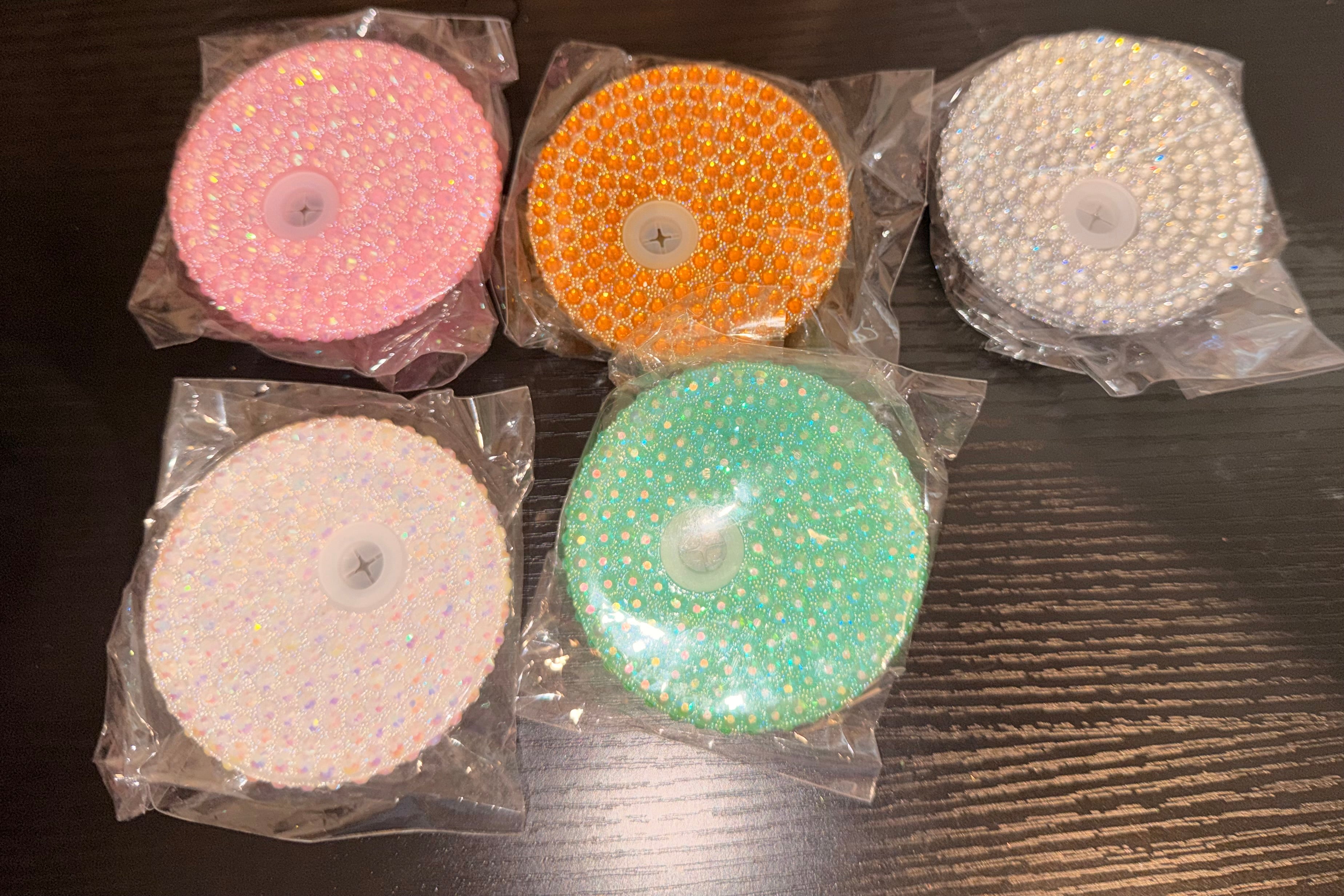 Rhinestone lids