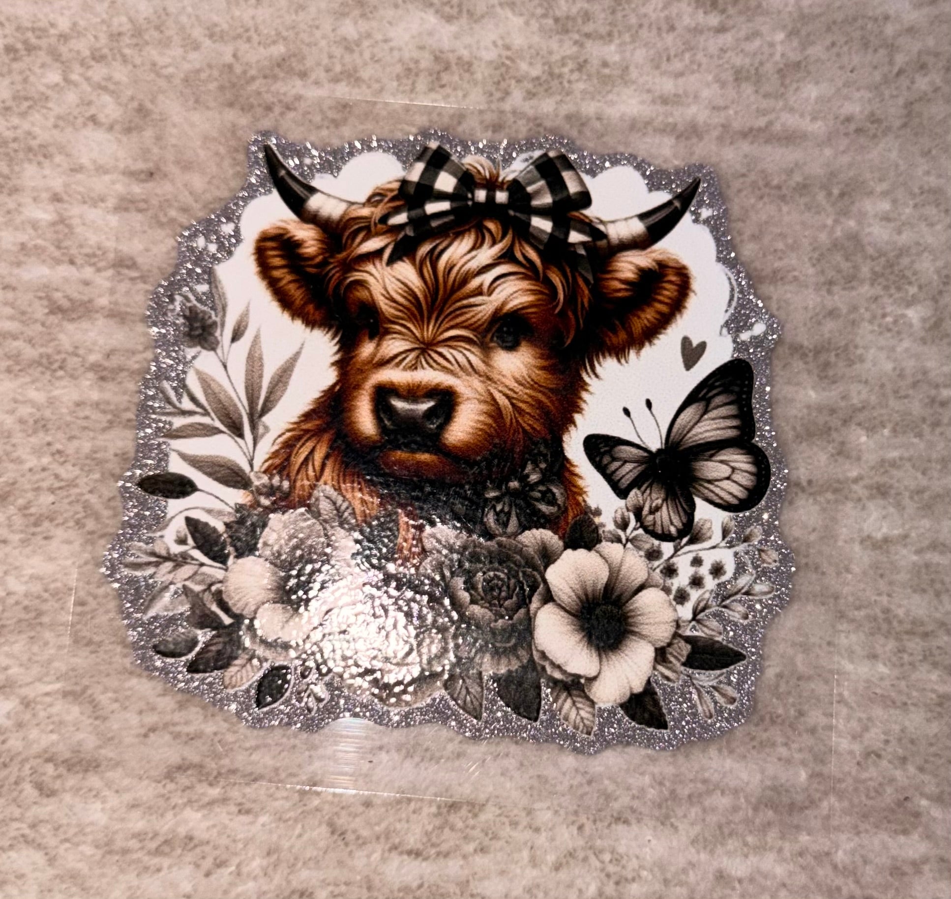 Highland cow - glitter decal